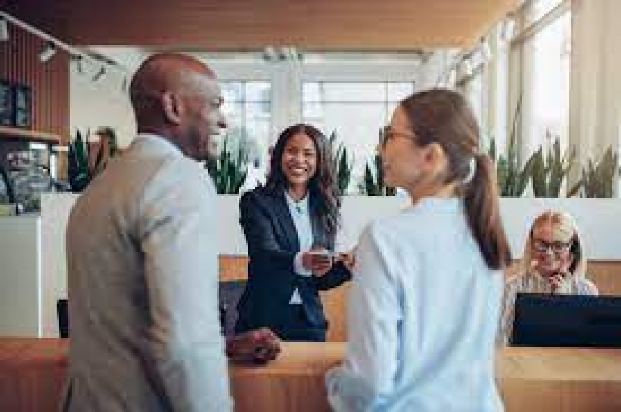 What Things Not to Say to Hotel Guests: Ensuring a Positive Guest Experience